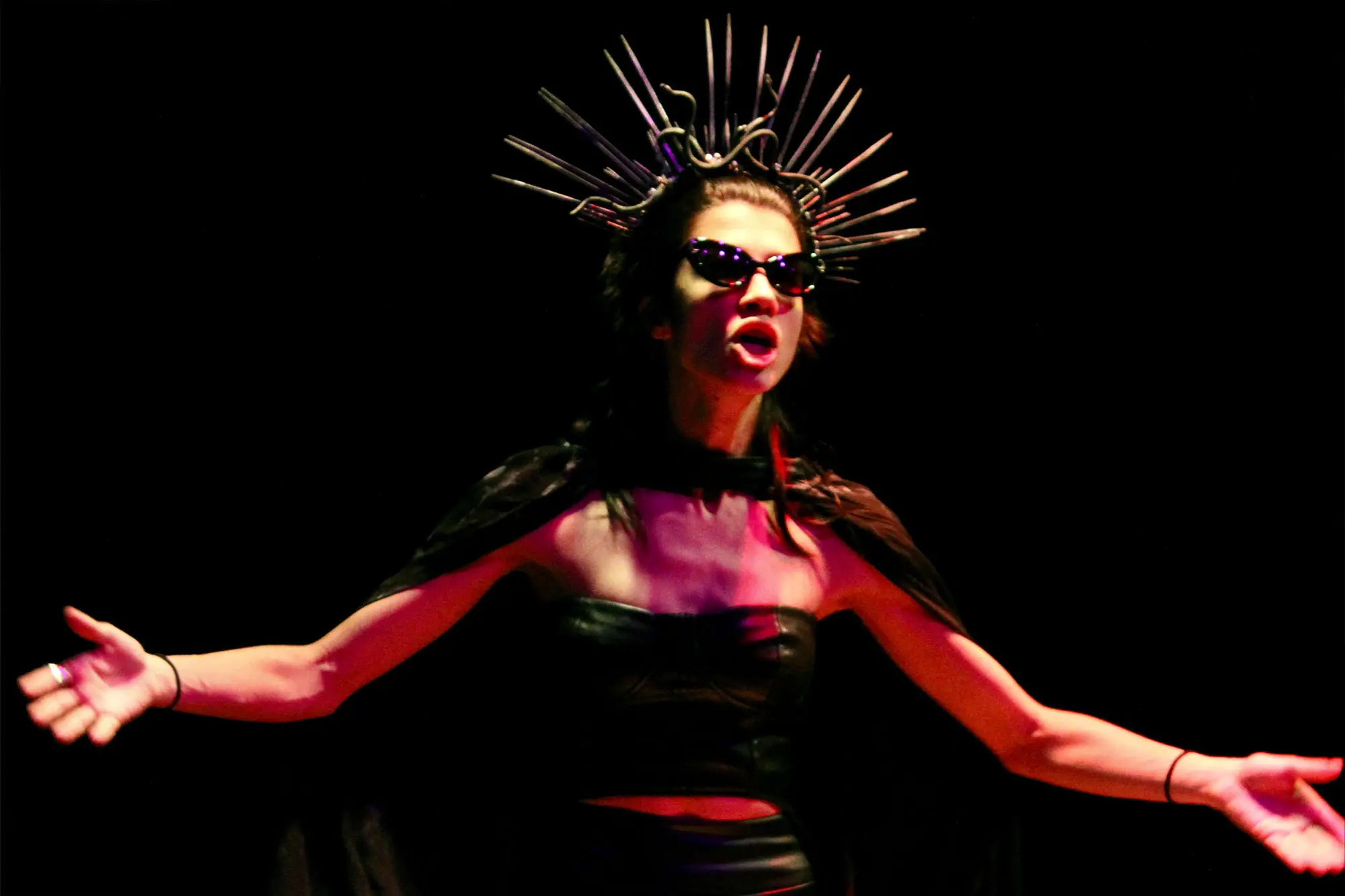 Espectáculo teatral didáctico para jóvenes RedNudes - foto espectáculo 1